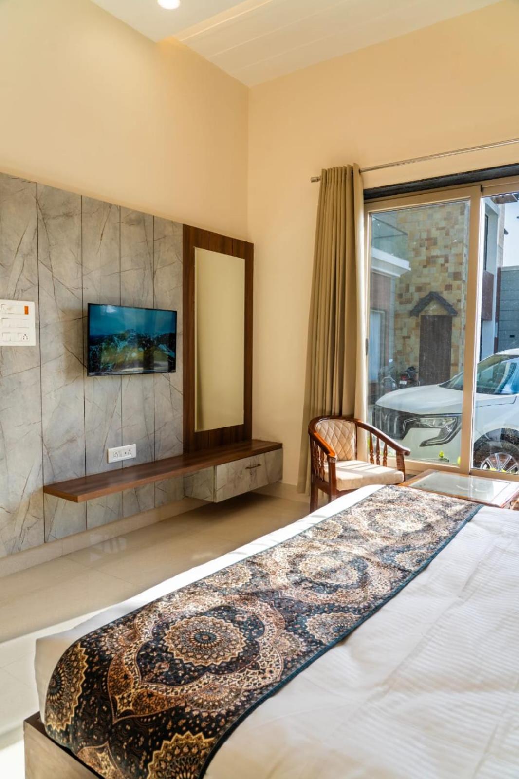 Green Galaxy Villa Amritsar Zewnętrze zdjęcie